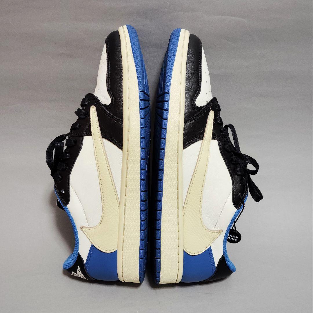 トラヴィス スコット フラグメント エアジョーダン