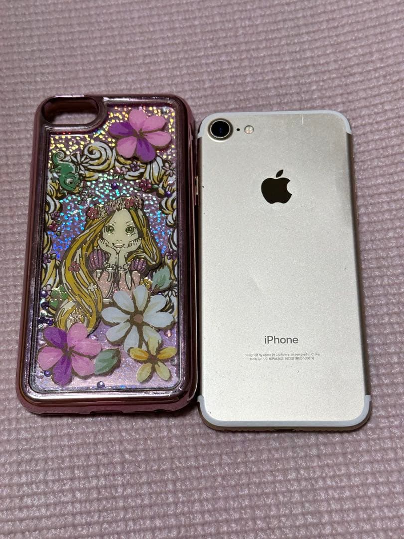 iPhone7 本体　ゴールド　作動確認済み