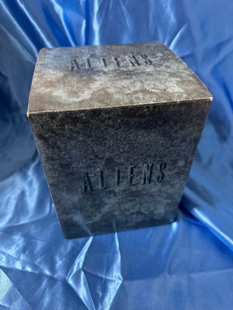 Fossil ALIENS Wachi世界限定5000 エイリアンエッグ　未使用