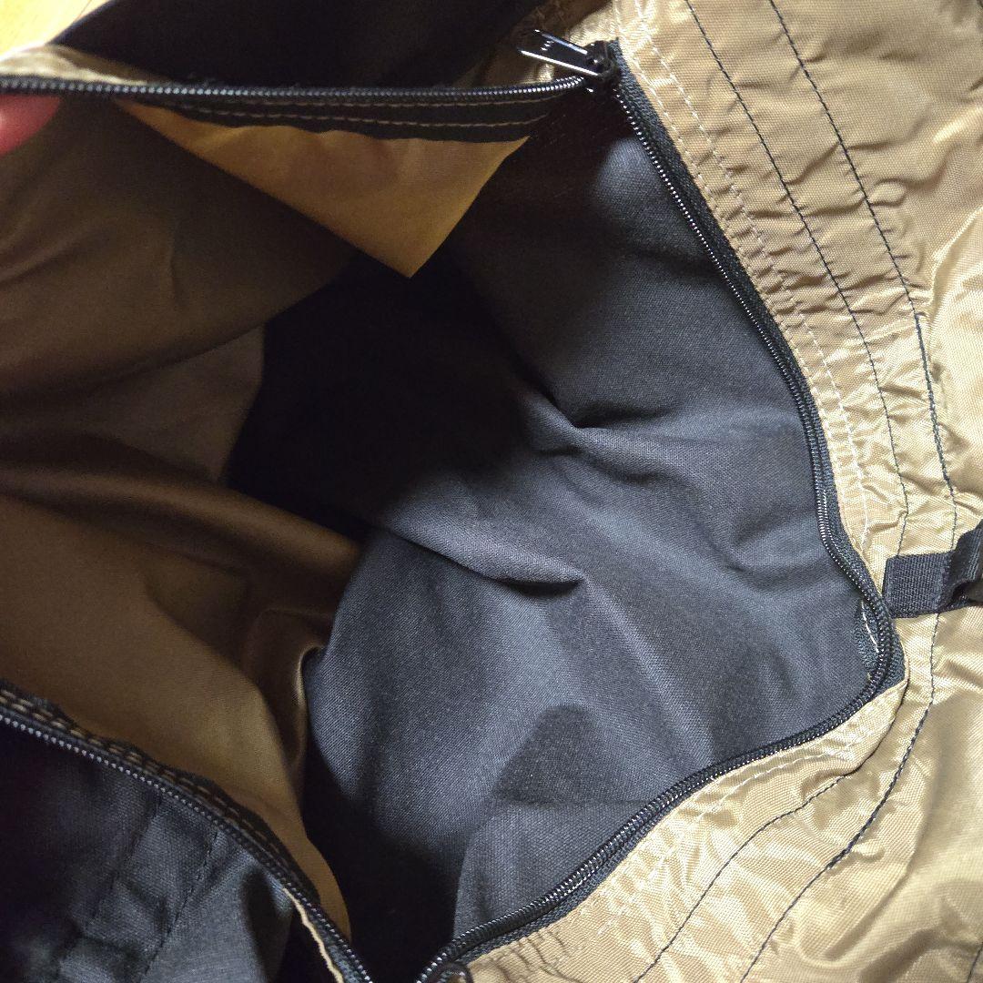 マーガレットハウエル ブリーフィング　コラボメッセンジャーバック