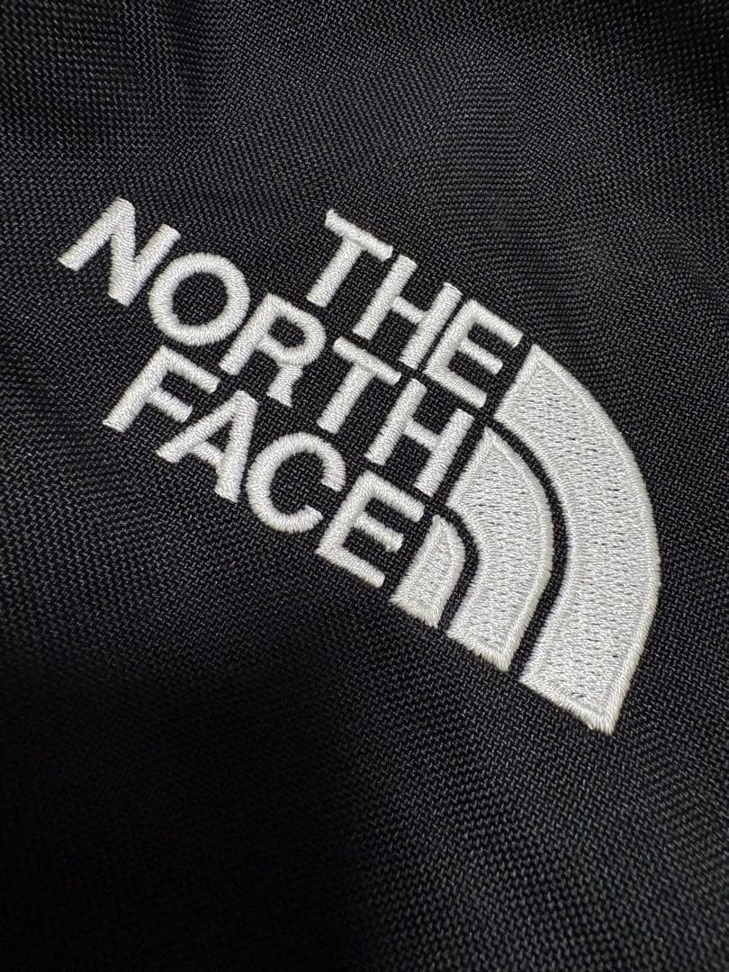 THE NORTH FACE VAULT ブラックリュック　お値下げしました。