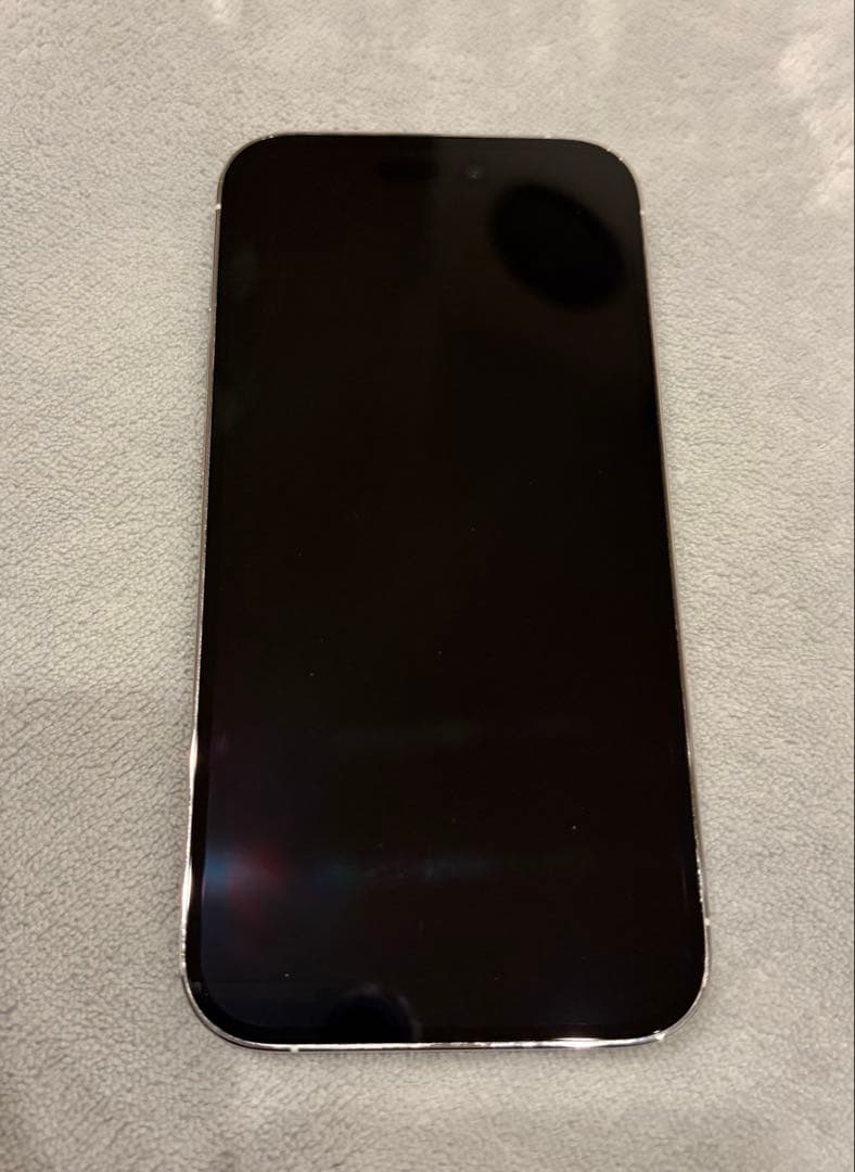 iPhone14pro本体　128GB シルバー