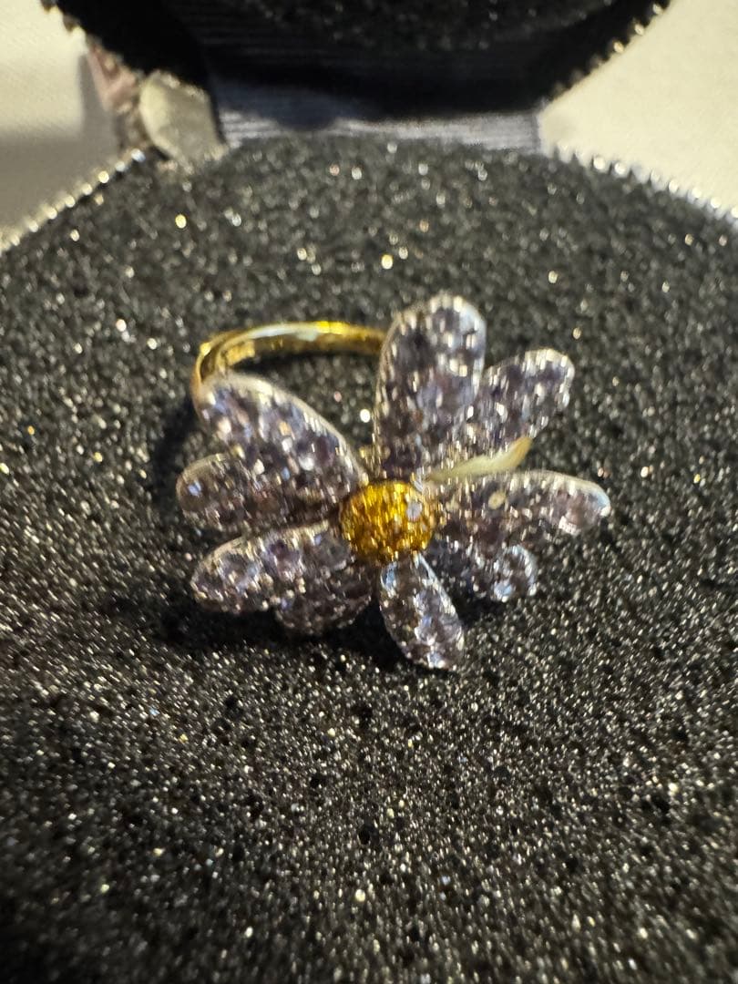 ビズー　タンザナイト K18×PT リング・フルール bizoux リング