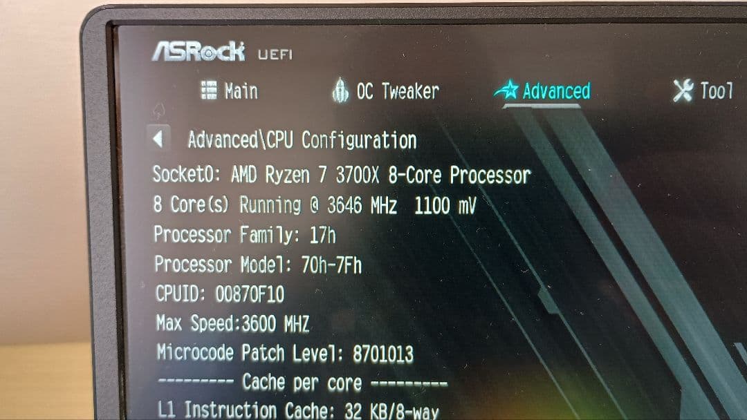 CPU ASRock B450M Steel Legend + Ryzen 3700X