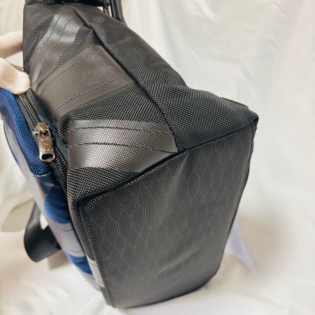 TUMI 68803 DPB『MINI by Tumi』メッセンジャーバッグ