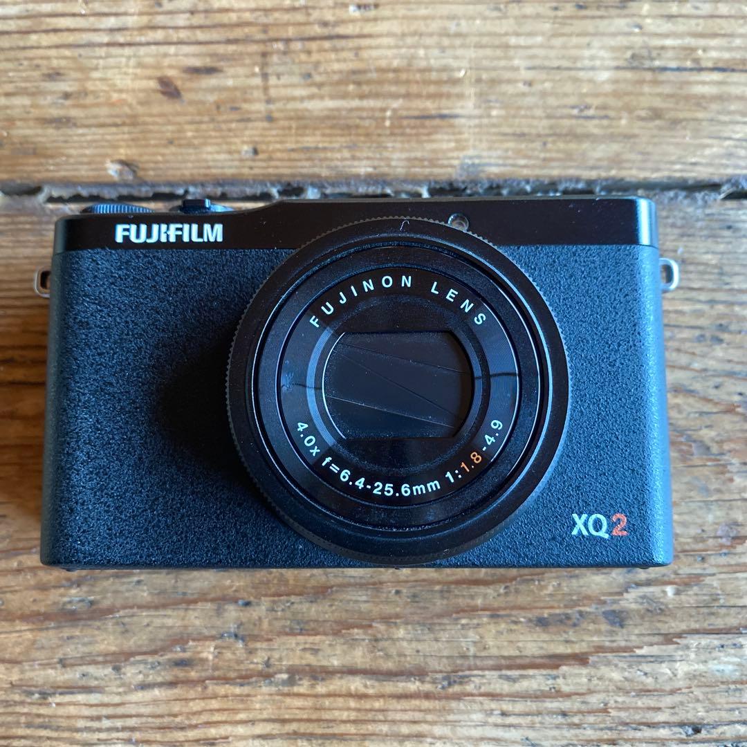 FUJIFILM フジフイルム XQ2 デジタルカメラ
