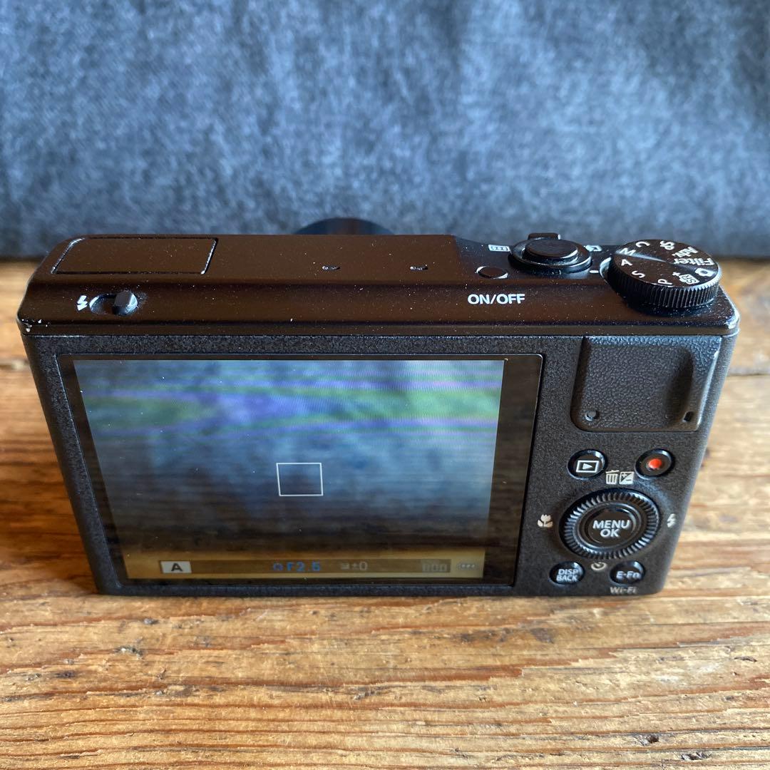FUJIFILM フジフイルム XQ2 デジタルカメラ