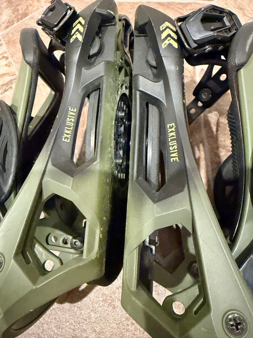 LINK スノーボードビンディング オリーブグリーン