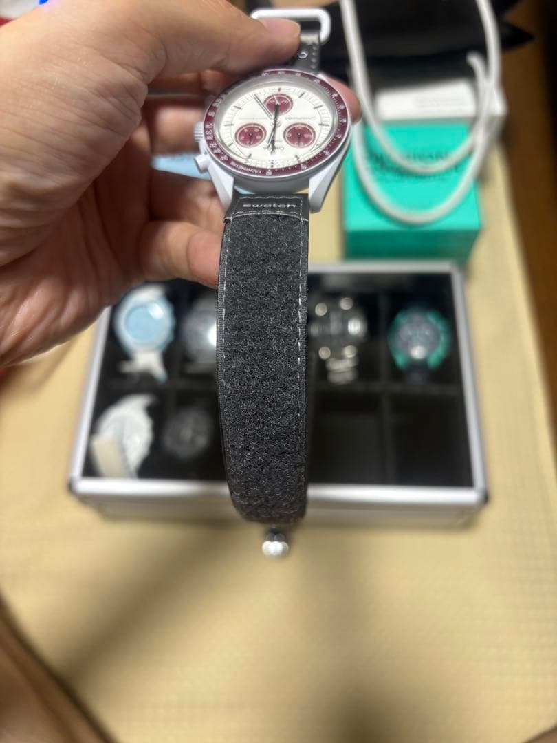 Mission to Pluto ムーンスウォッチ　オメガスウォッチ