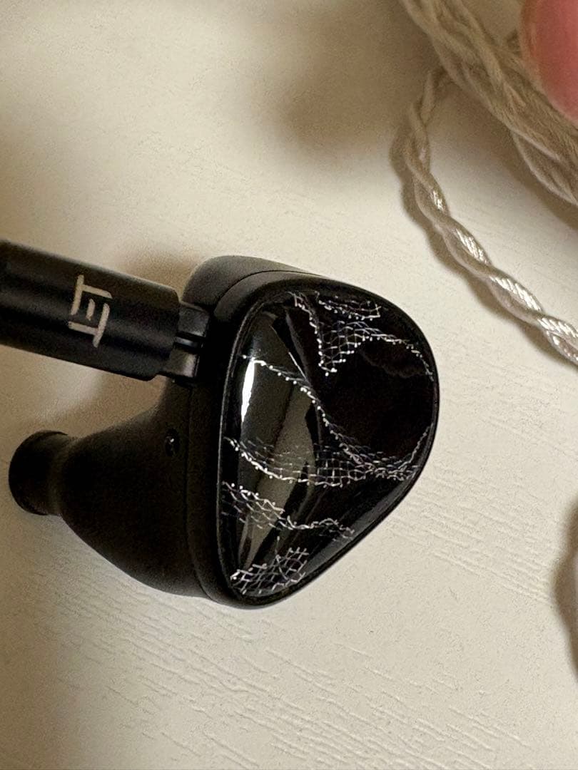 Noble Audio Onyx 【NOB-ONYX】