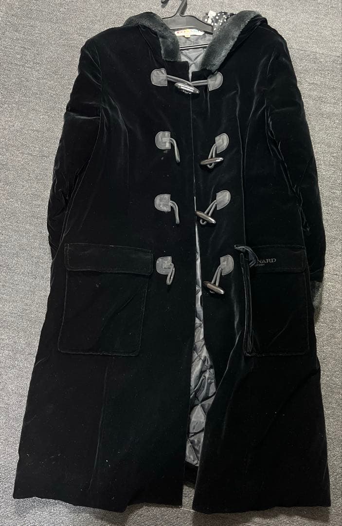 レオナール LEONARD ロングダッフルコート　黒　ベロア系　美品　フリー