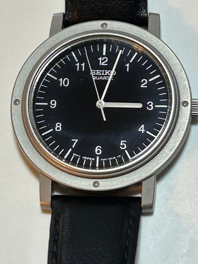 pizza　SEIKO シャリオ　黒文字盤 スティーブ・ジョブズ復刻版