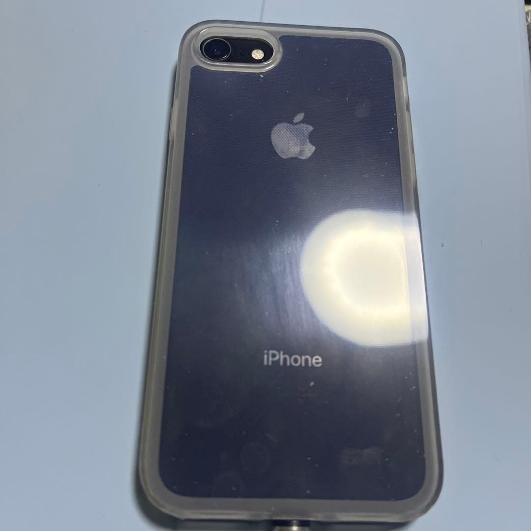 iPhone 8 スペースグレー 本体 美品