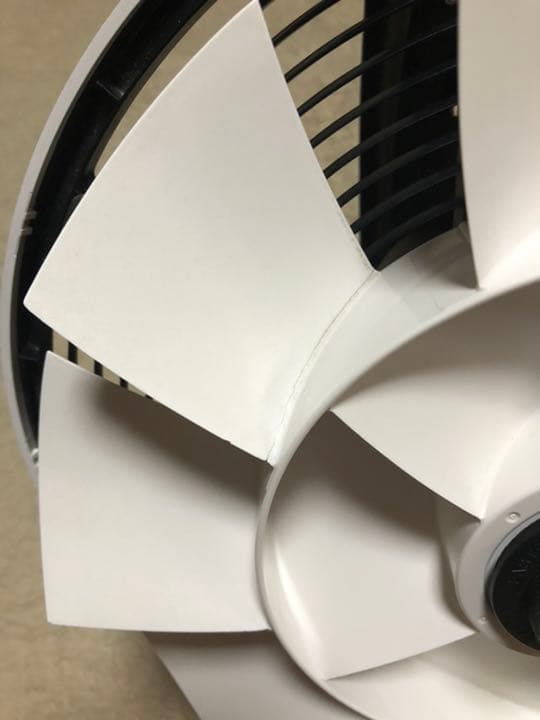 バルミューダ サーキュレーターEGF-3000WH