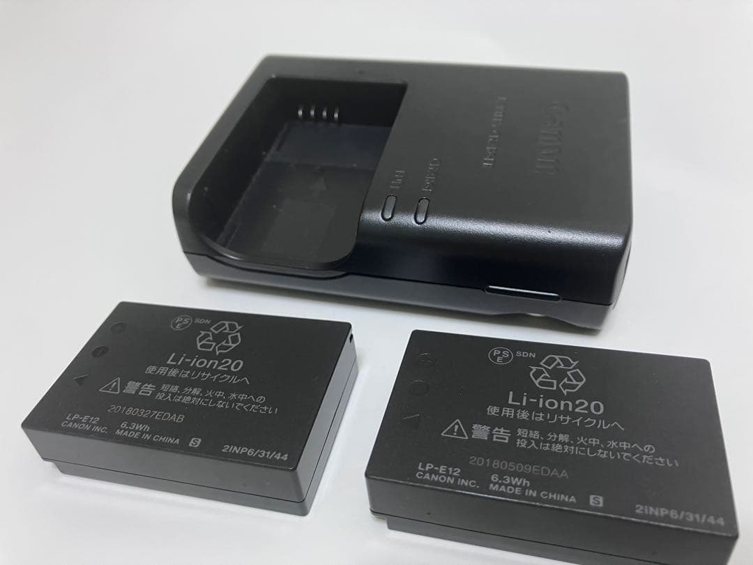 デジタルカメラ Canon Eos kiss m