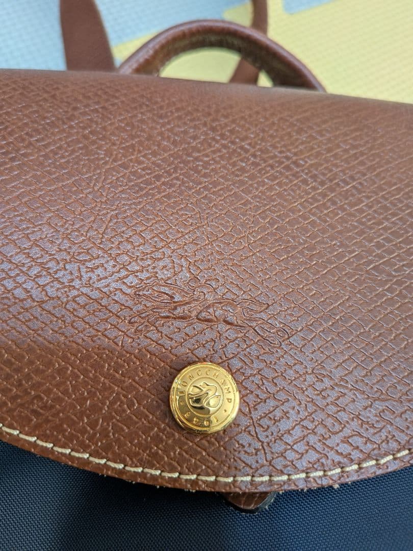 Yuna　ロンシャン　　リュック　ネイビー