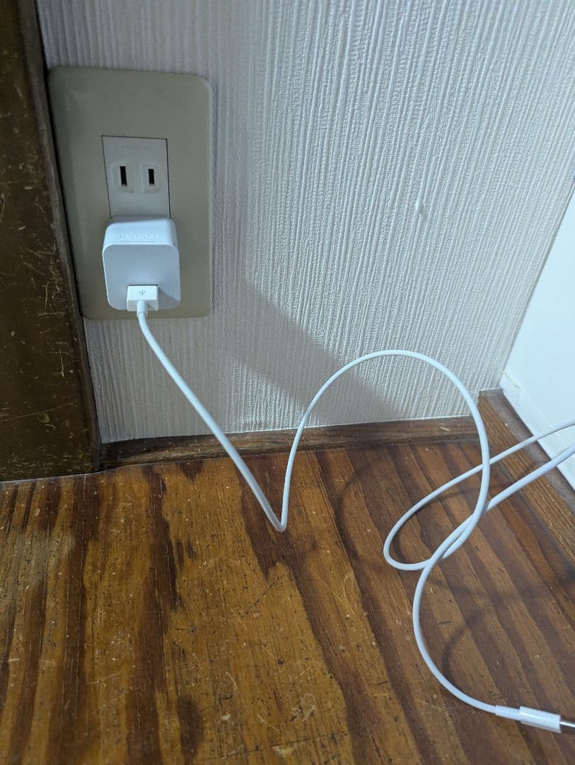 USB電源アダプターとMicro USBケーブルセット