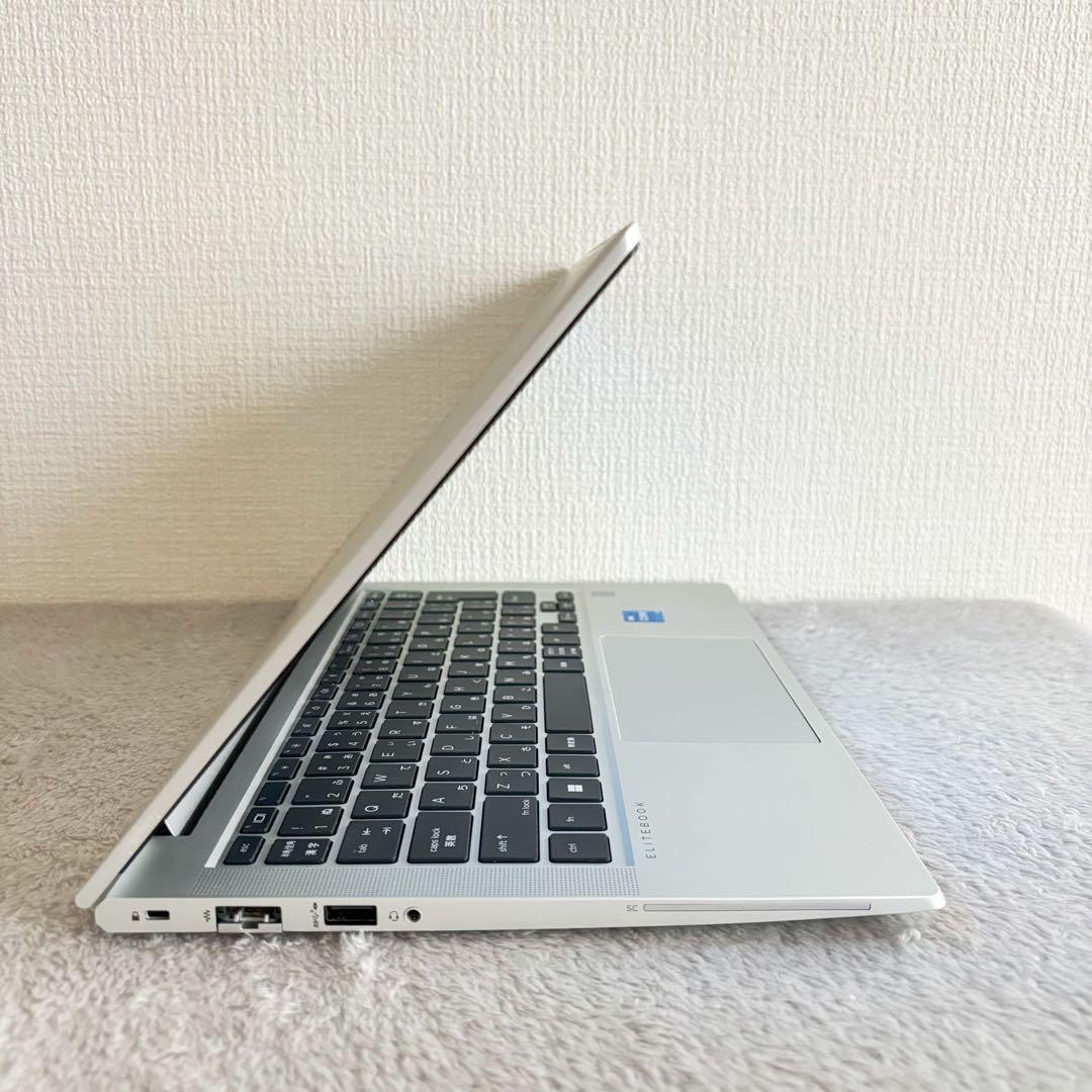 超美品HP EliteBook 12世代 i5 高級軽型ノートPC 16GB