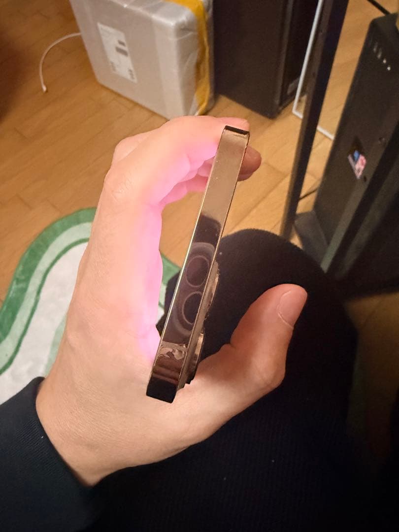 Apple iPhone 13 Pro ゴールド