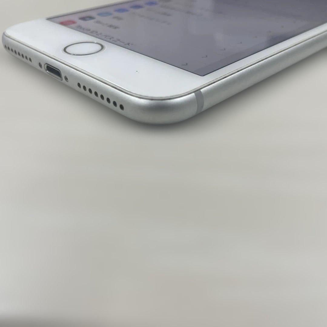 Apple iPhone 8 Plus 64GB SIMフリー