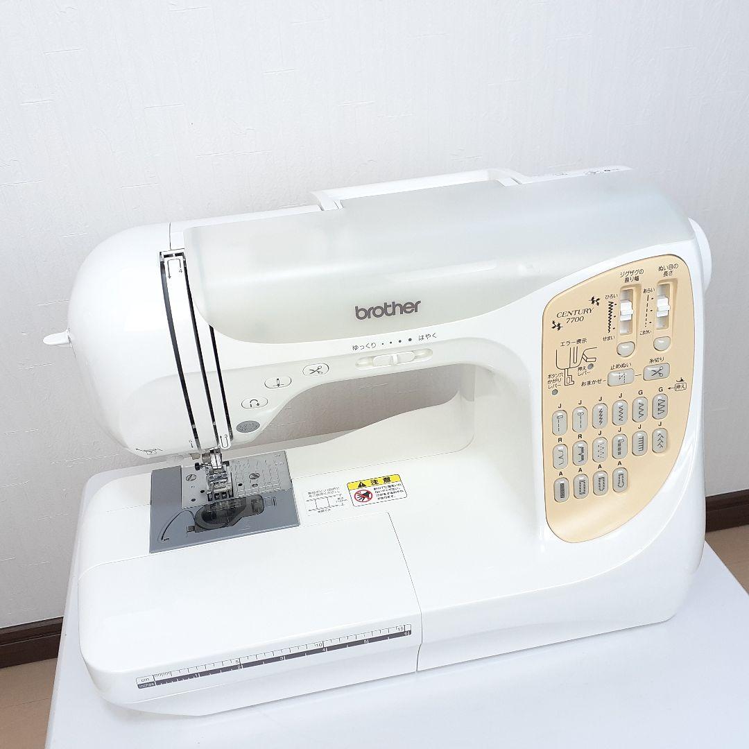 美品　ブラザー　コンピューターミシン本体　CENTURAY 7700