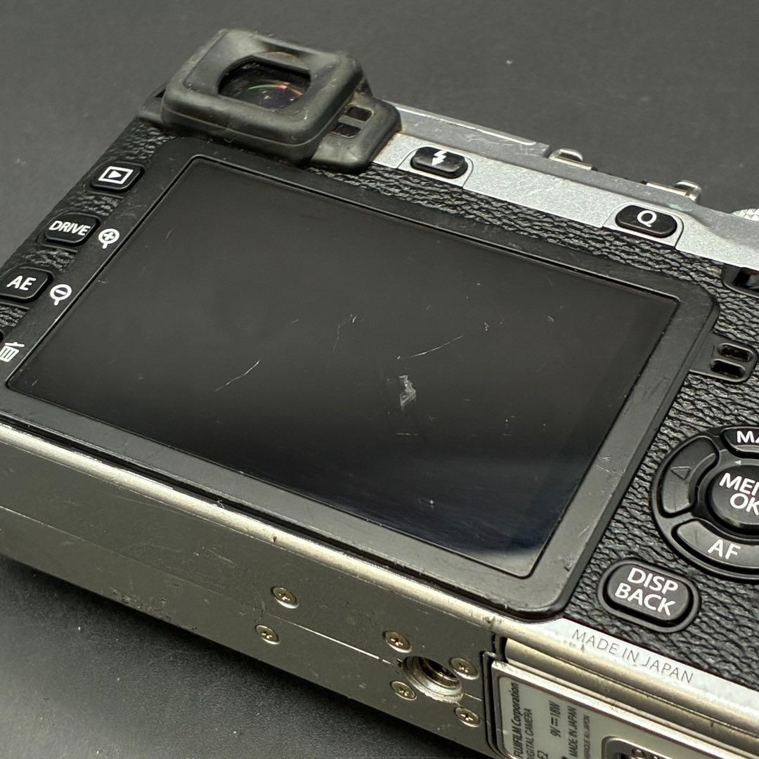 【動作OK】Fujifilm X-E2 ボディミラーレス一眼カメラ　富士フィルム