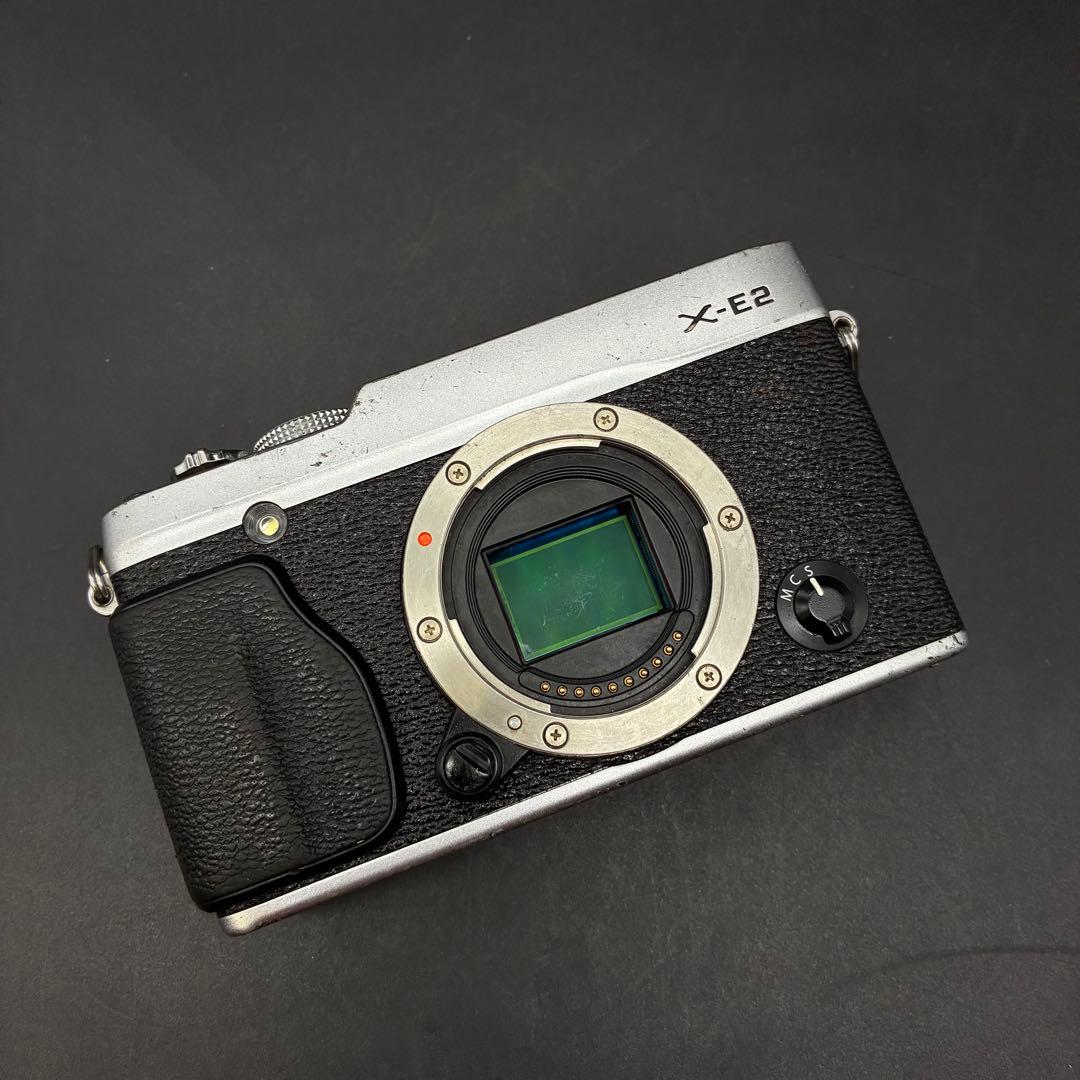 【動作OK】Fujifilm X-E2 ボディミラーレス一眼カメラ　富士フィルム