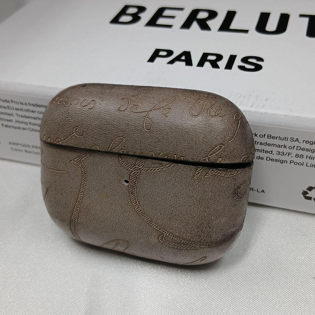 定価8.8万【ベルルッティ】AirPods proケース ライトアルミニオ 完売