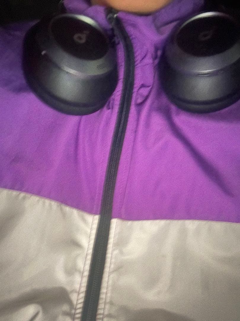 ニヤケのヘッドホン