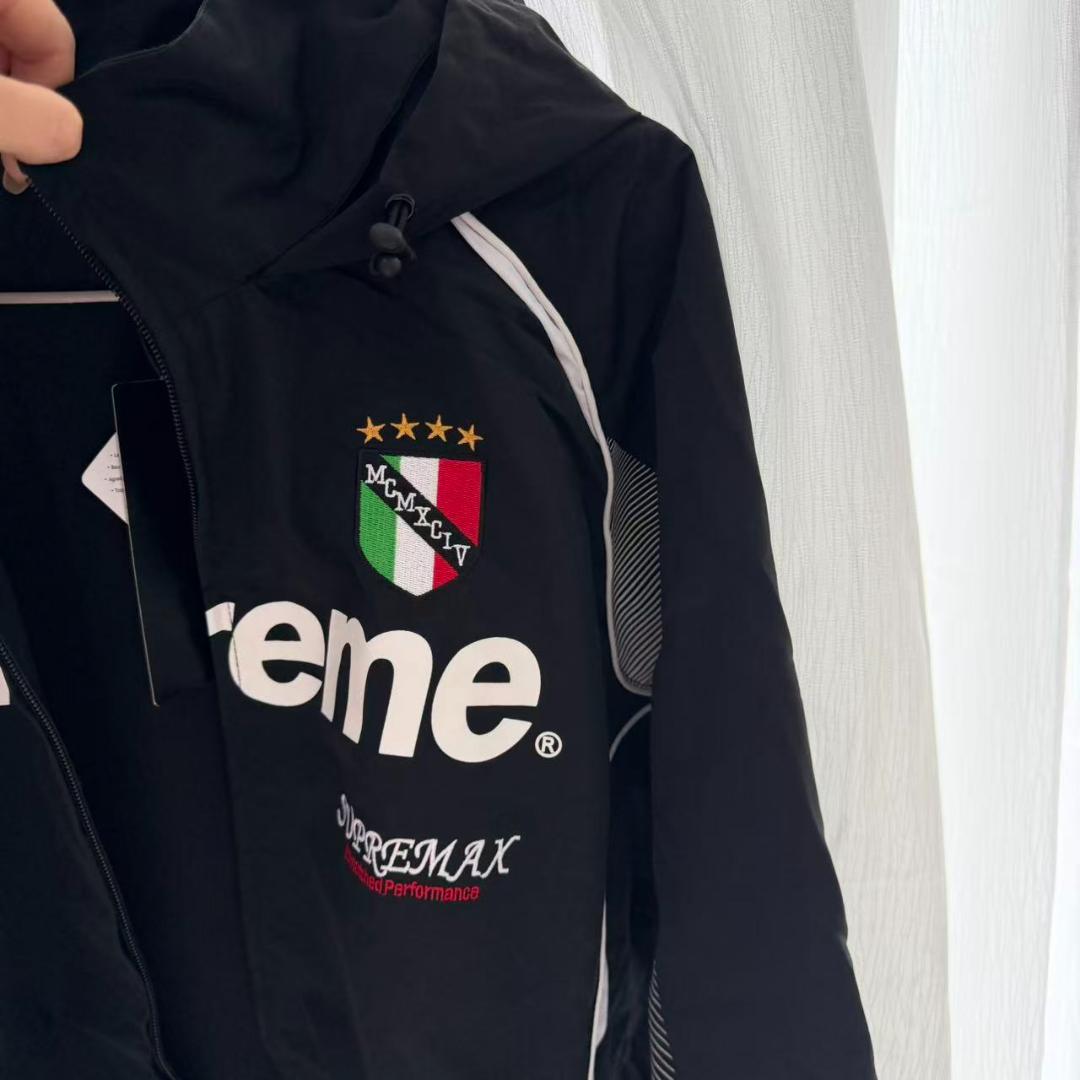 ブラック ナイロンジャケット　M