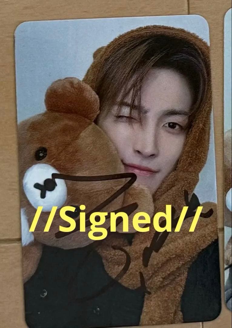 Ateez ホンジュン トレカ 直筆サイン