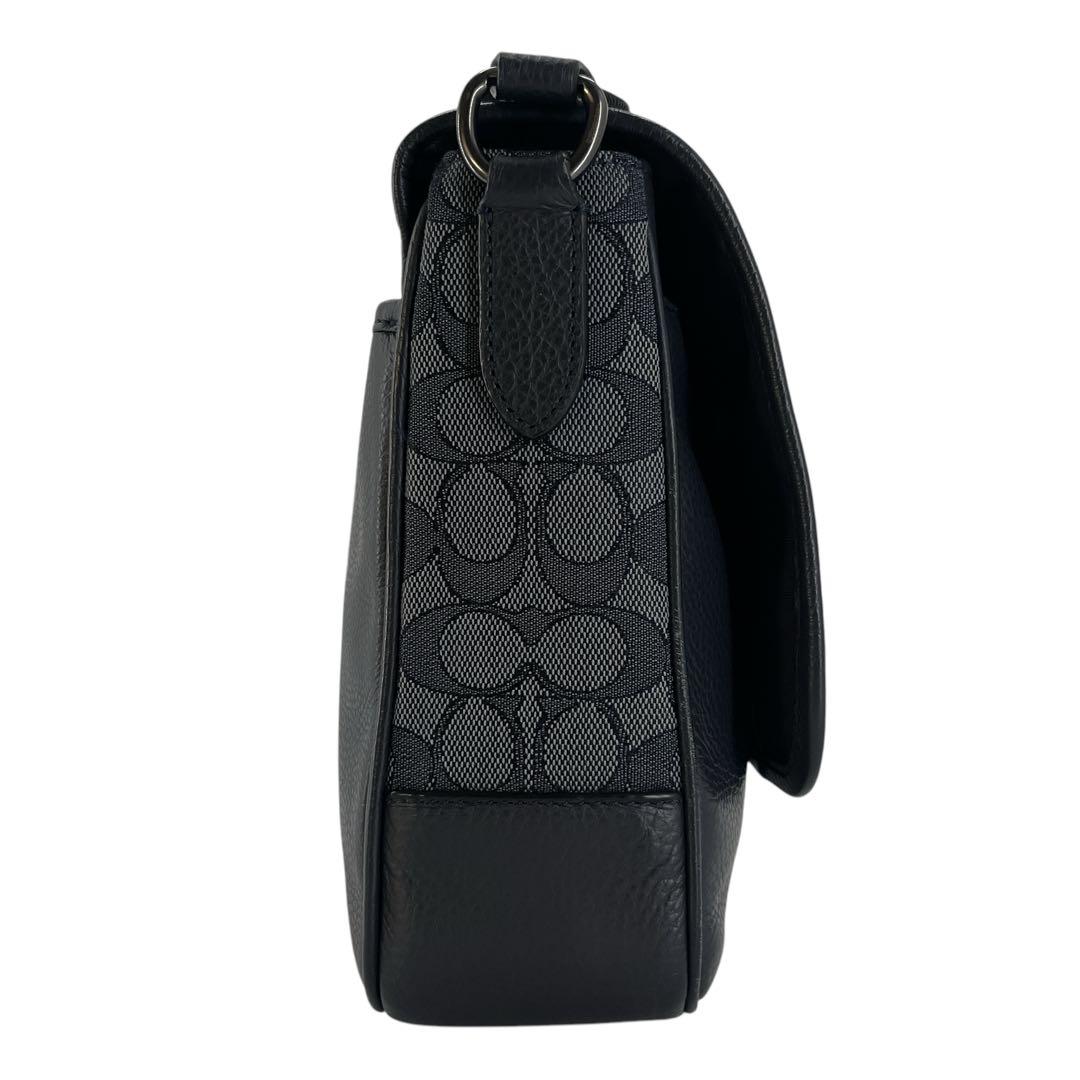 コーチ　メッセンジャーバッグ　シグネチャー　トンプソン　スモール　ストライプ