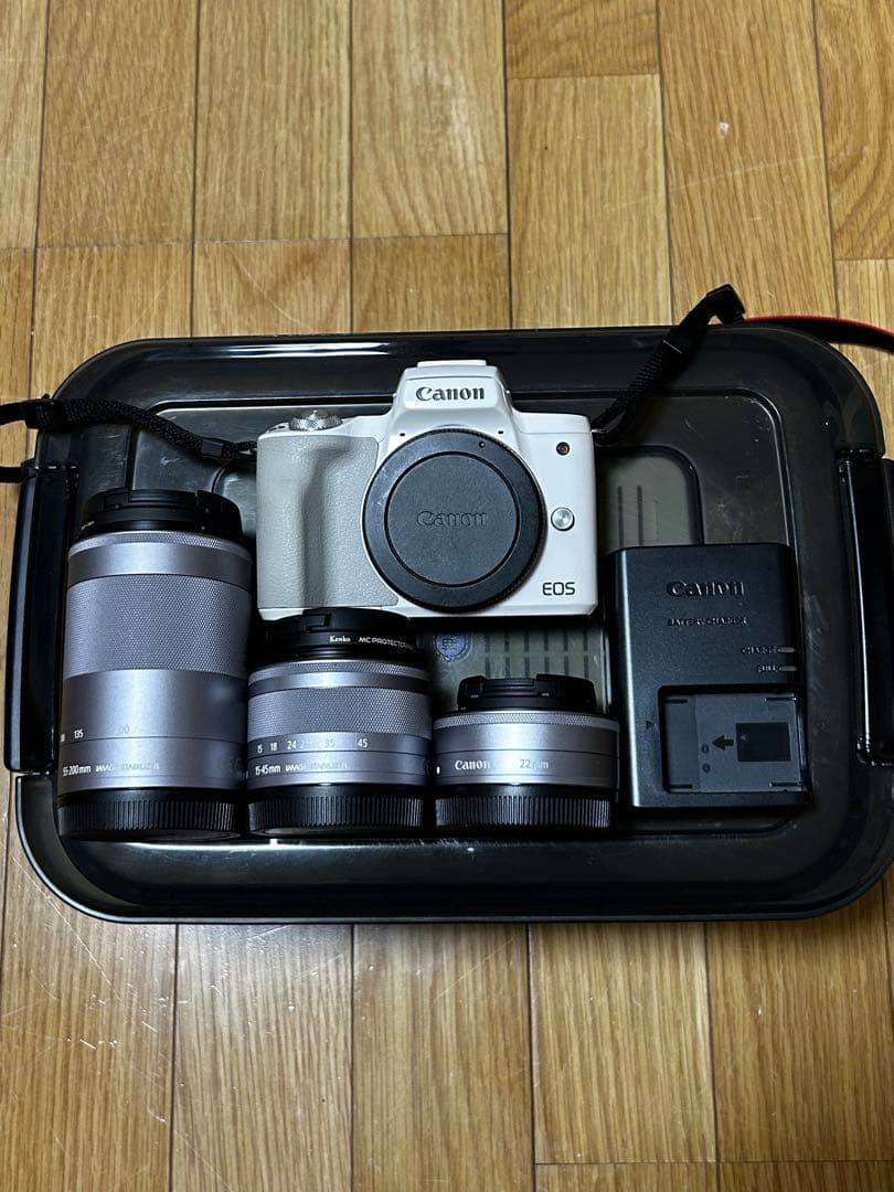 すずchanCanon EOS Kiss M ダブルズームレンズキット
