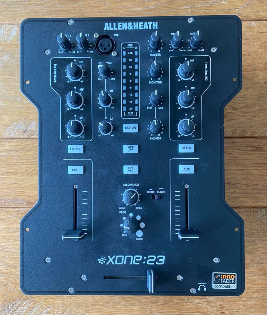 ALLEN&HEATH XOne23 DJミキサー
