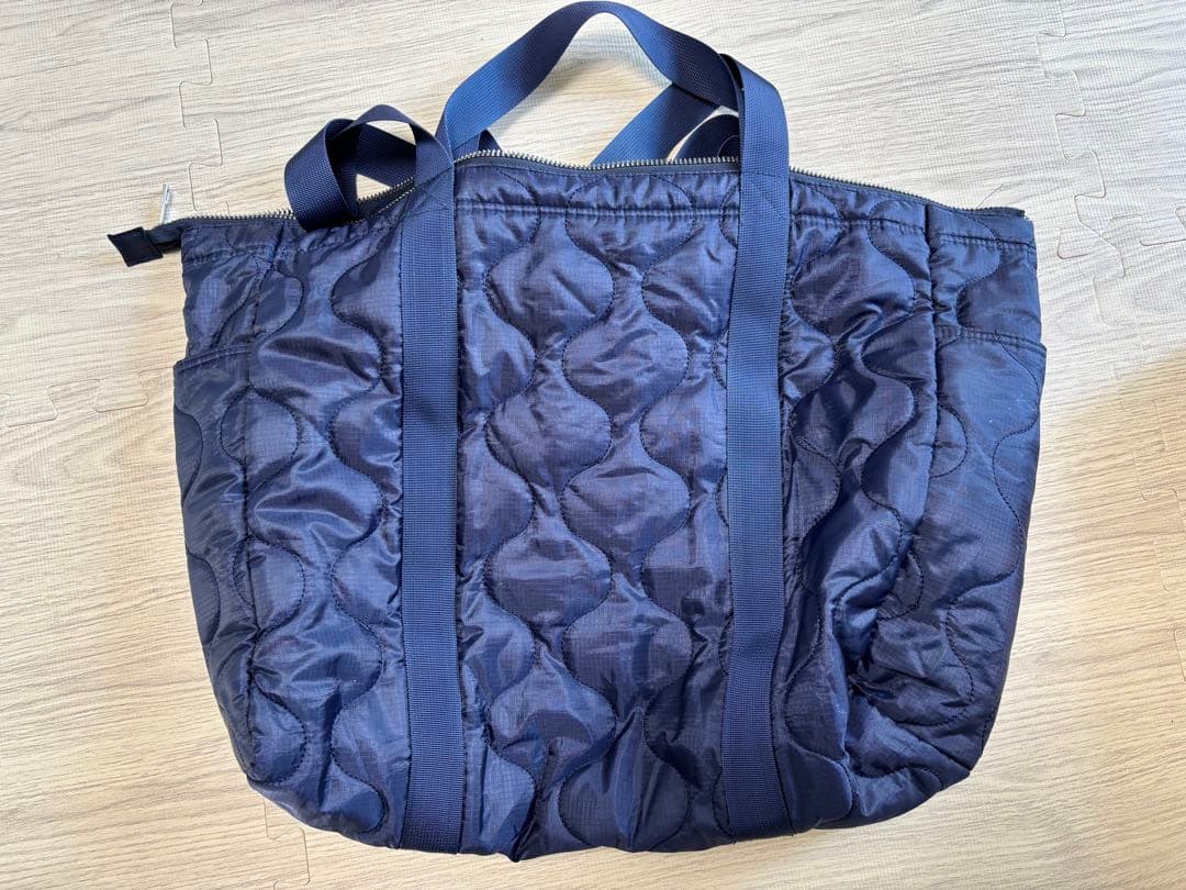 【美品】【送料無料】FORME キルティングトート大