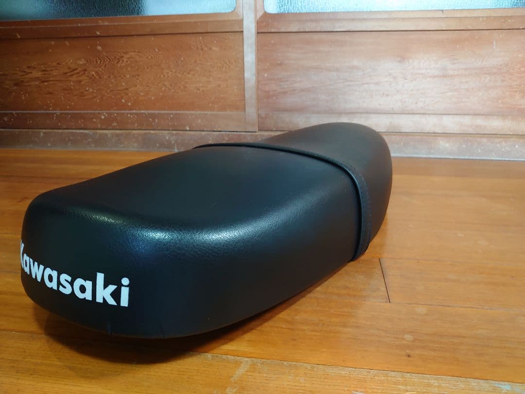 w650 k&hシート　美品　早い者勝ちです