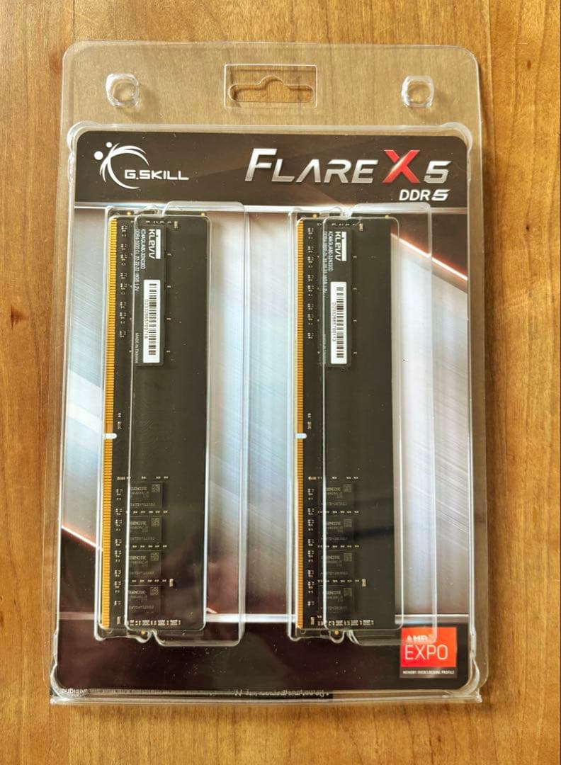 メモリDDR4 3200Mhz PC4-25600 16GB x 2枚 32GB