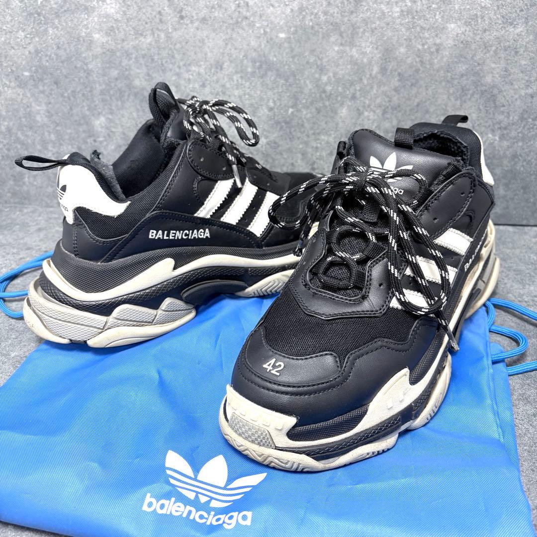 おかき バレンシアガ　アディダス　Balenciaga トリプルS