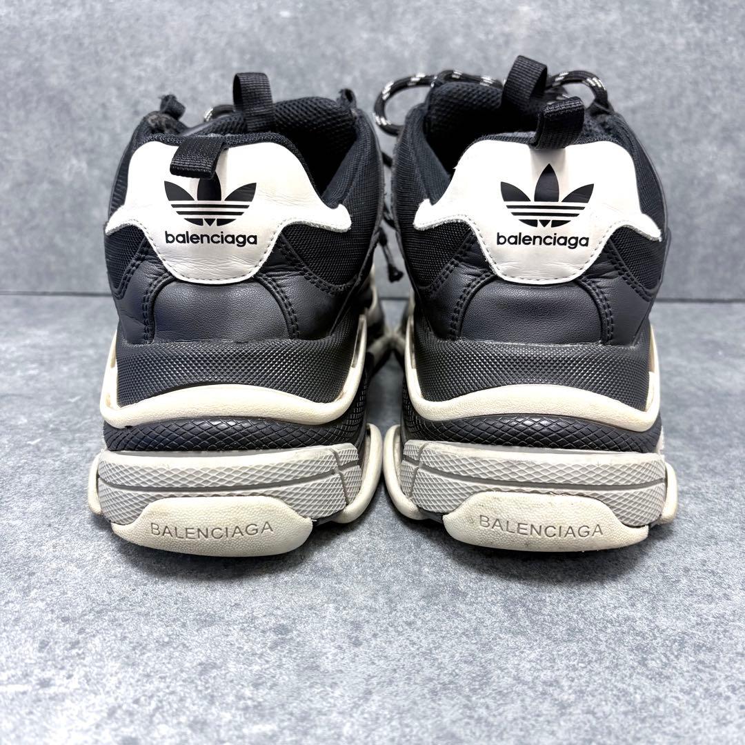 おかき バレンシアガ　アディダス　Balenciaga トリプルS