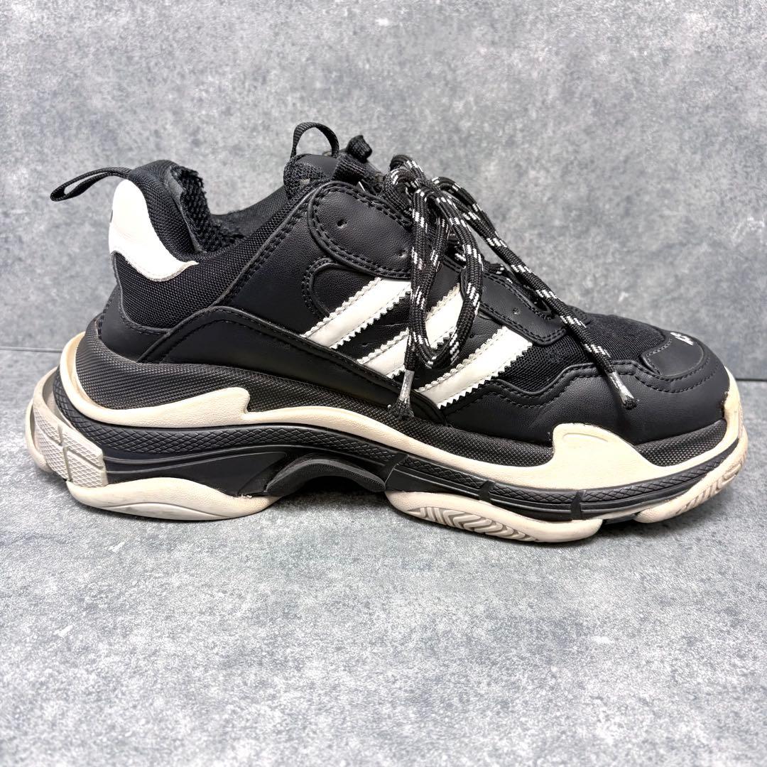 おかき バレンシアガ　アディダス　Balenciaga トリプルS