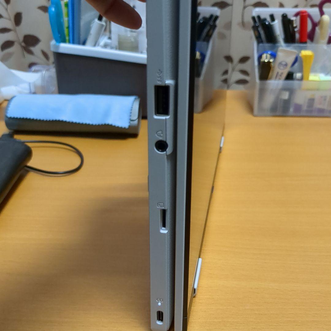 ASUS CM1400FX 8GBメモリタッチパネル回転式