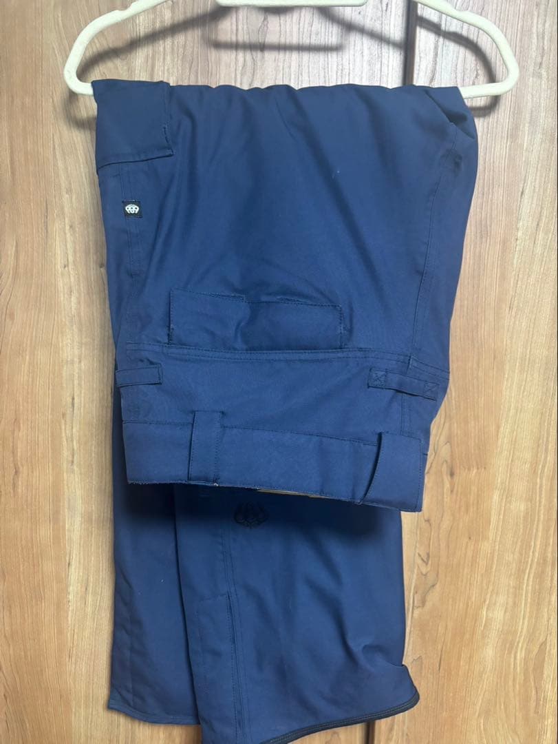 686 スノーボードウェア　Lサイズ　上下セット