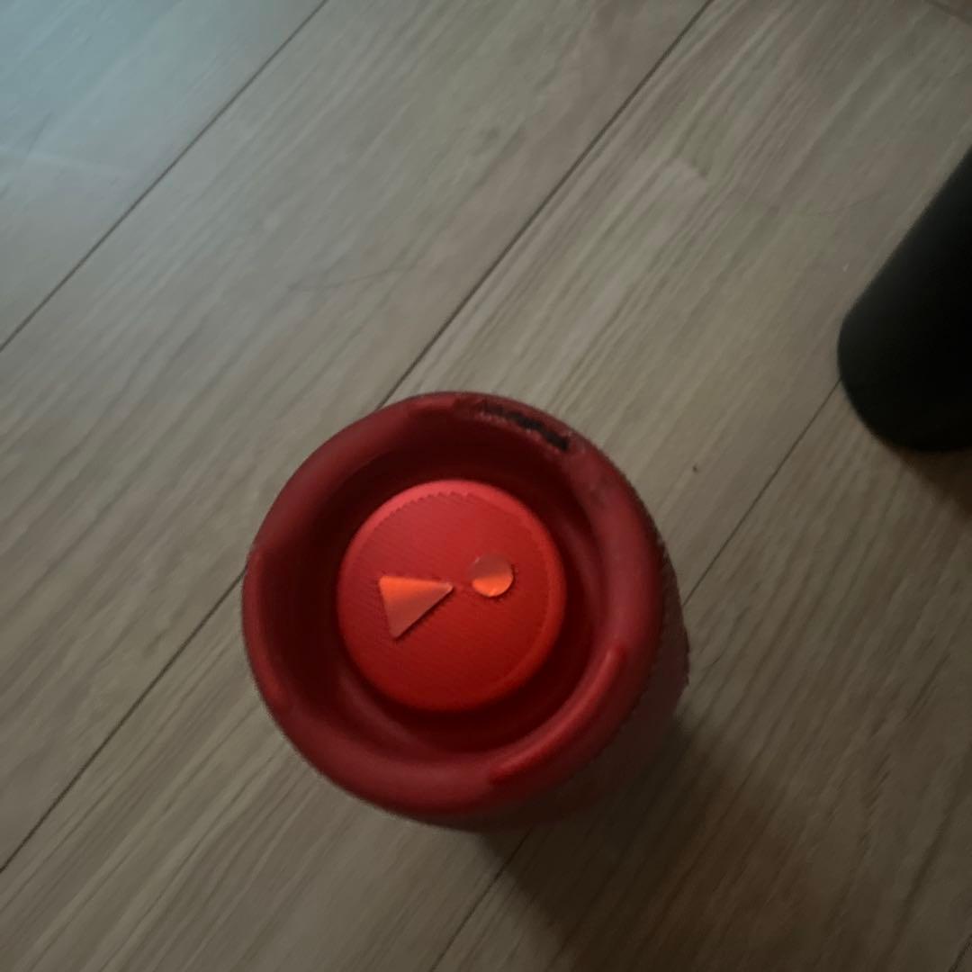 JBL 赤色 スピーカー 本体 charge5