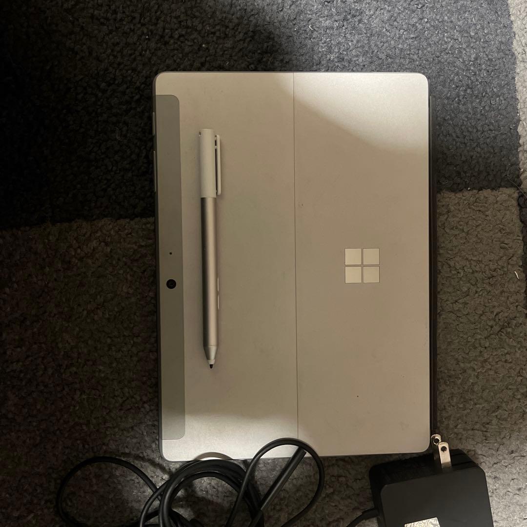 Microsoft Surface GO3 本体、充電器、タッチペン