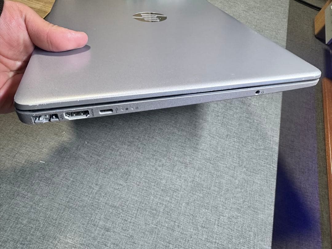 Windowsノート本体 HP 250 G8 Notebook PC i5-8-256 office