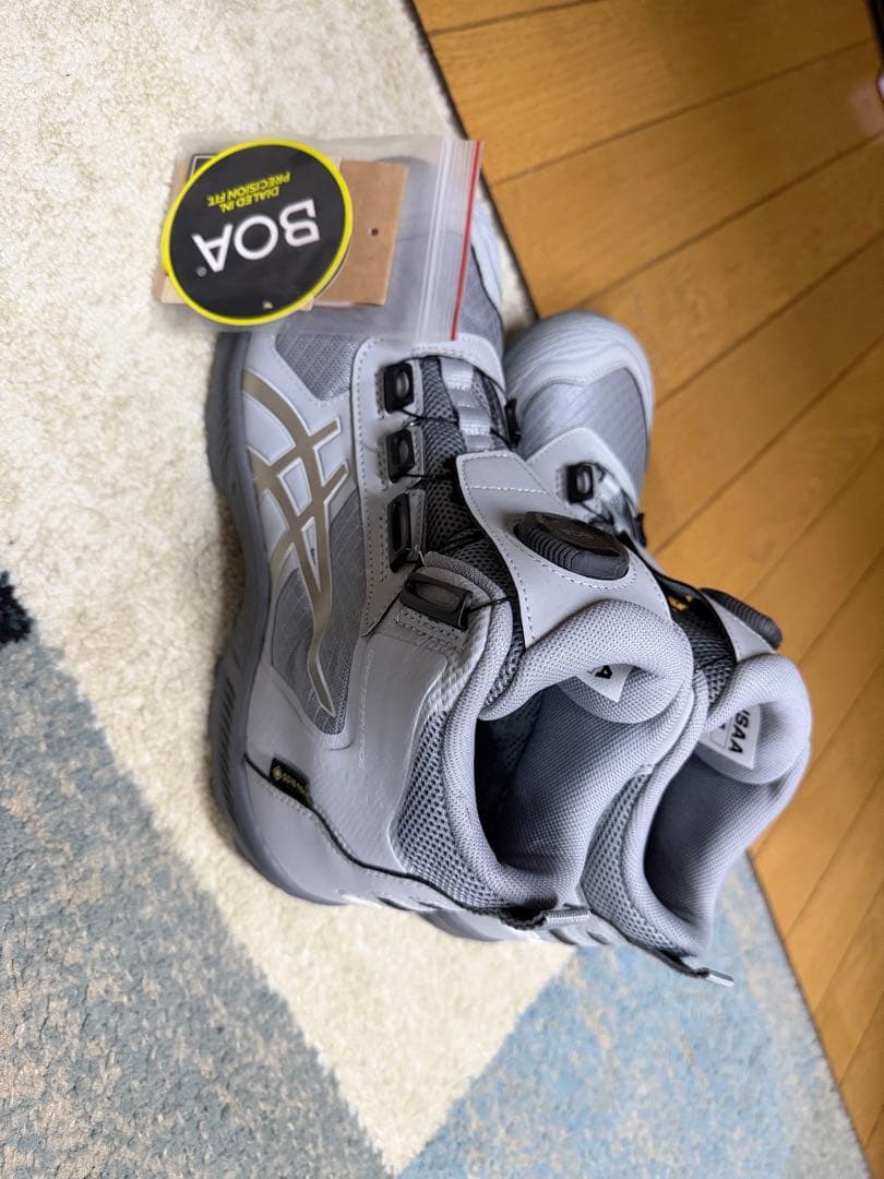 ASICS 安全靴　ピエドモントグレー×バーチ