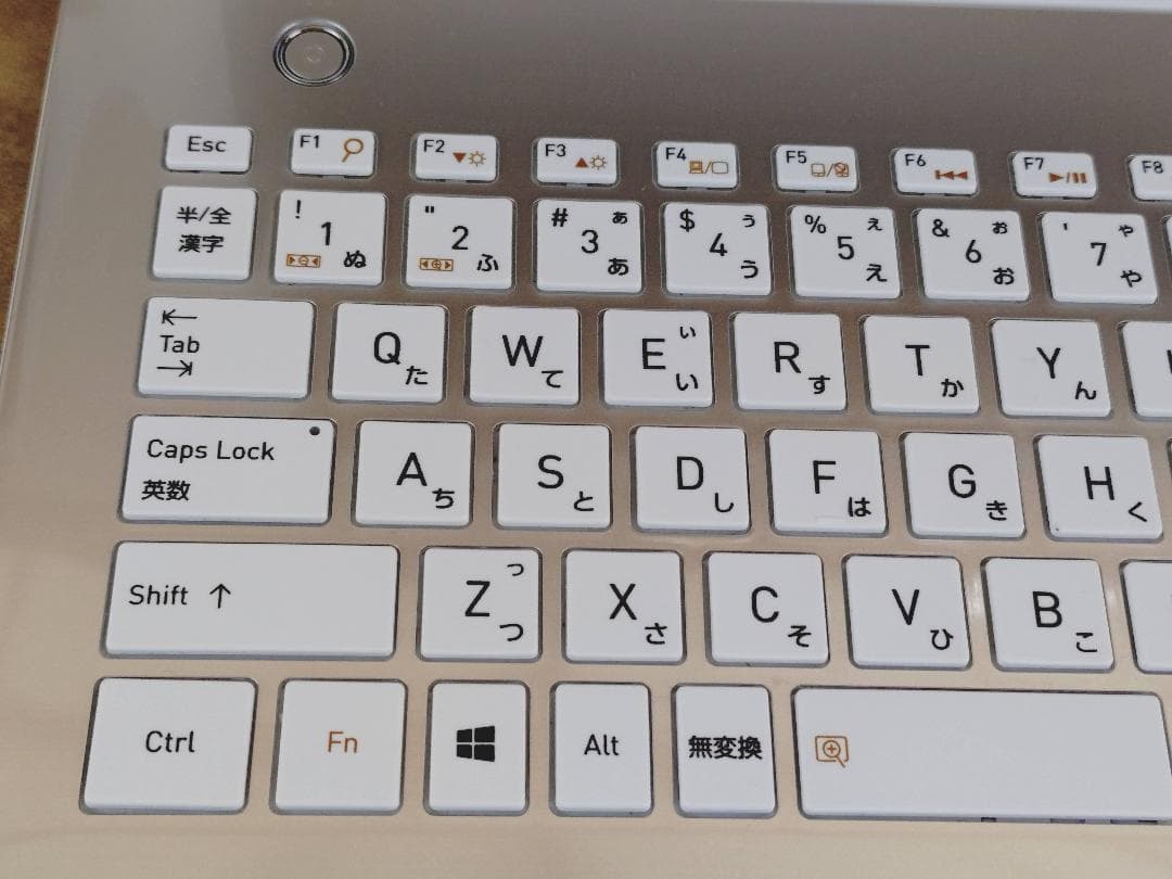 【新品バッテリー】Dynabook P1 i5/24GB/500GB