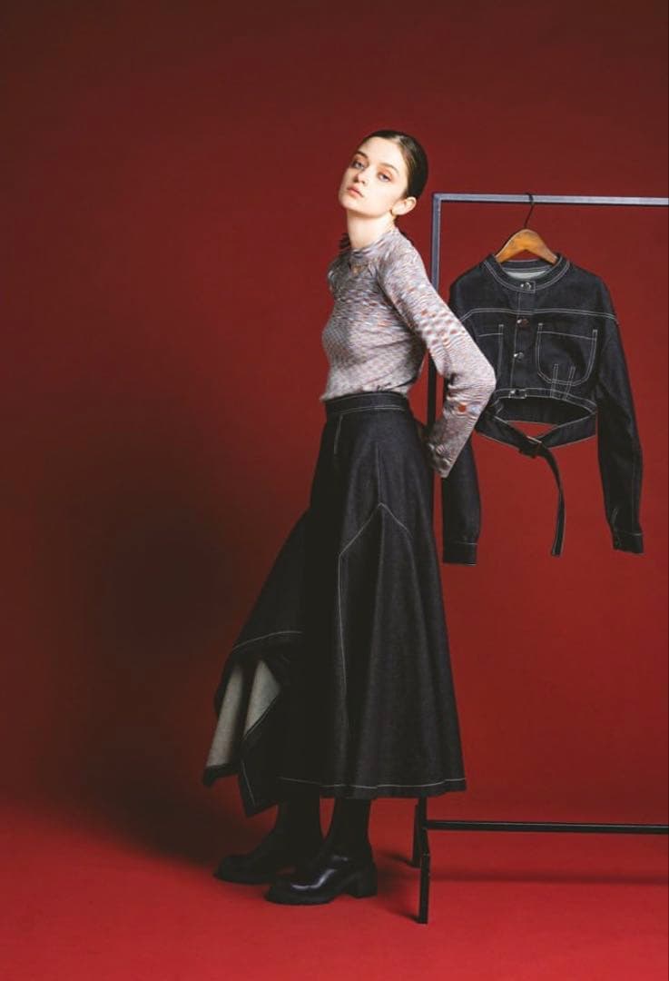 【1月までの販売】 PINUE アシメフレアデニムスカート