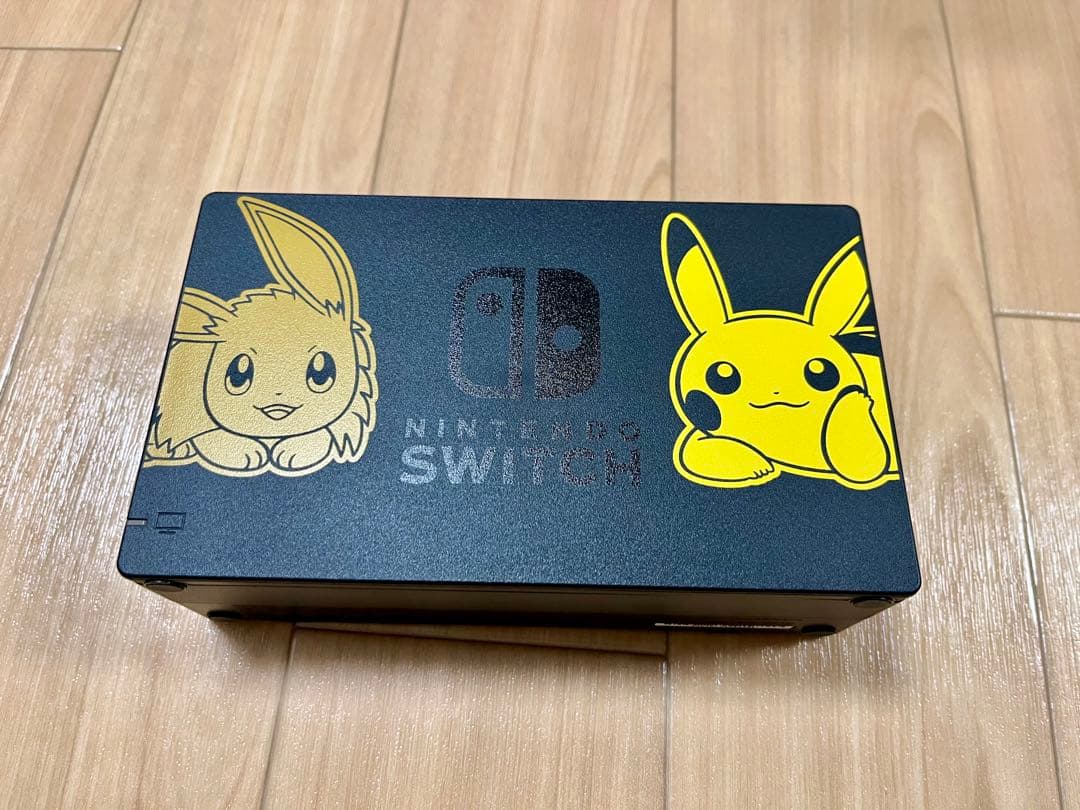 Nintendo Switch 本体　レッツゴー　ピカチュウ　セット　ポケモン
