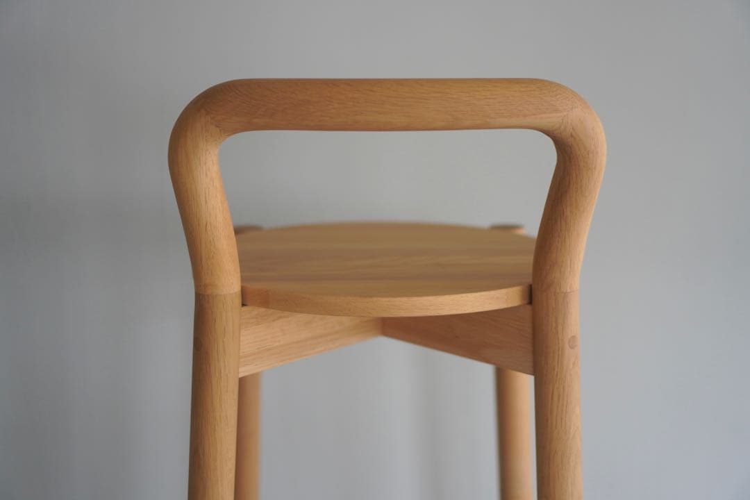 カリモクニュースタンダード/ CASTOR BARSTOOL